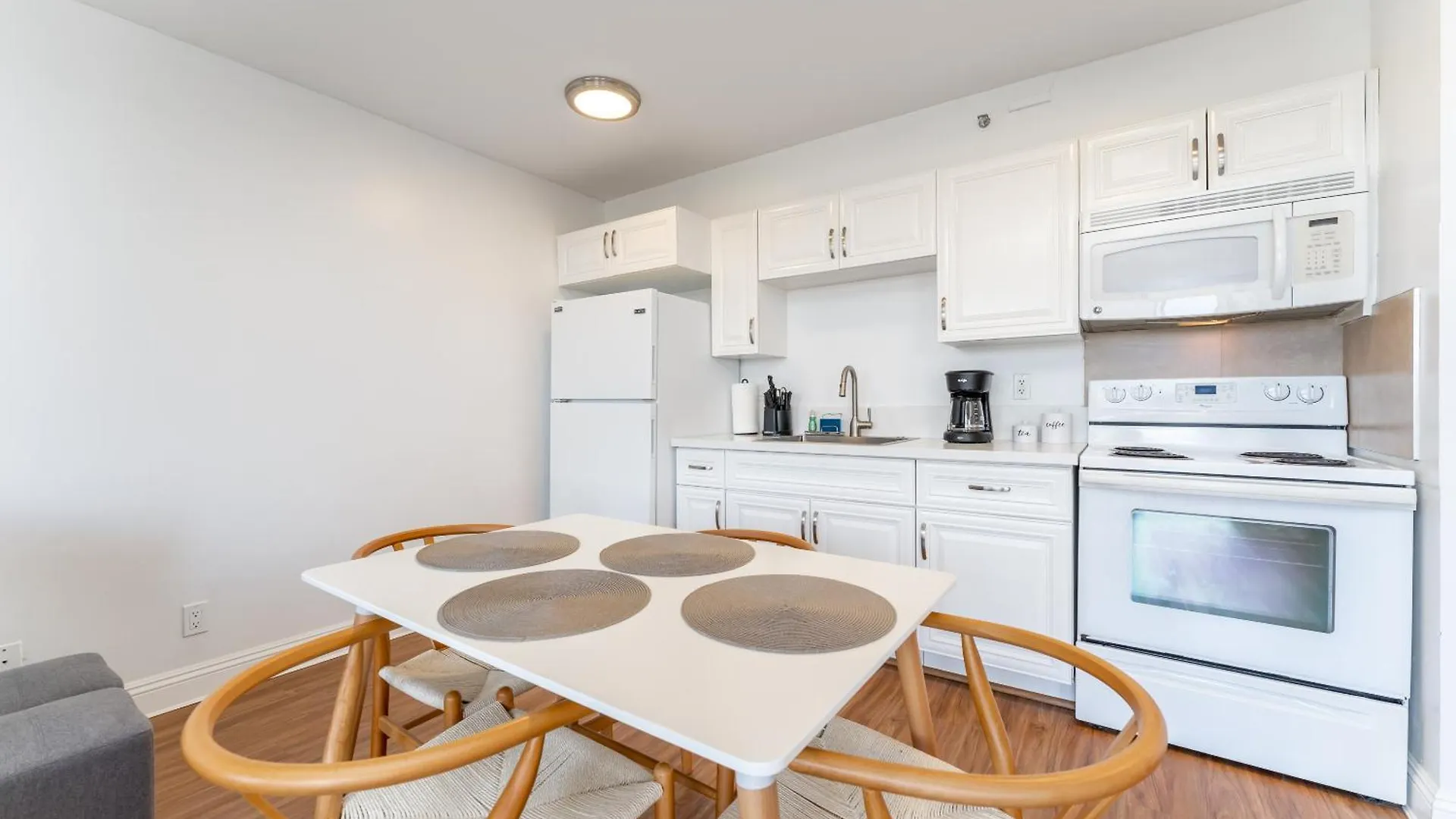 Διαμέρισμα Waikiki Banyan With Ocean Views - Free Parking - Block From Beach Χονολουλού Ηνωμένες Πολιτείες της Αμερικής
